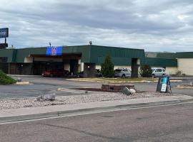 Motel 6 Pocatello ID，位于波卡特洛的酒店