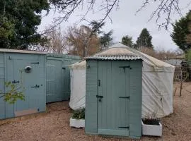South Wales Yurt-Cosy, log burner & private garden