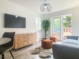 2 Bedroom City Centre Apartment in High Wycombe with Parking，位于海维康的酒店