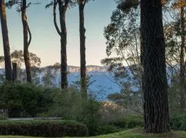 Carramar House, in the Amphitheatre of Nature