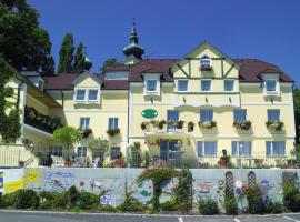 多瑙布里克兰德酒店，位于阿特斯特坦的酒店