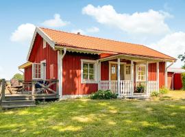 Beautiful Home In Kalmar With Internet And 1 Bedrooms，位于卡尔马的别墅