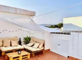 Cozy central studio with terrace