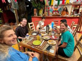 Mais Que Nada Itacaré - Hostel, Bar & Breakfast，位于伊塔卡雷的青旅