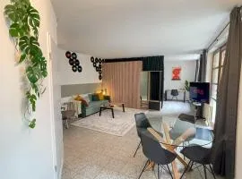 Modern City Apartment l Netflix l fast wifi l Xbox