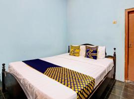 SPOT ON 92763 Hotel Melati Sukoasih，位于Wonogiri的酒店