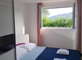 Apartment Novi Central，位于Španjola的酒店