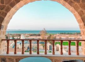 فيلا البرج قرية تونس يوسف الصديق الفيوم，位于Tunis的乡间豪华旅馆
