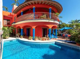 Casa Rodeo - Golden Zone Villa with Large Pool & Rooftop Ocean Views，位于布塞里亚斯的度假屋