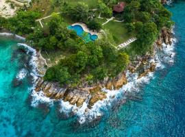 Ban Raya Resort and Spa，位于拉查亚伊岛的家庭/亲子酒店