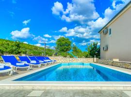 Villa My peace，位于Sičane的酒店