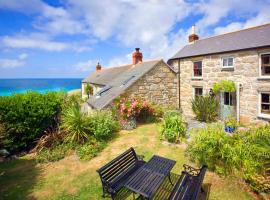 White Rose, Cornish Cottage With Sea Views & Private Garden By Beach，位于森嫩的度假屋