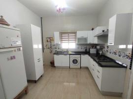 villa mimosa avec parking intérieur