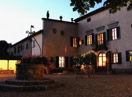 Suite Il Focolare, Villa Nemora，位于Castello di Montalto的住宿加早餐旅馆