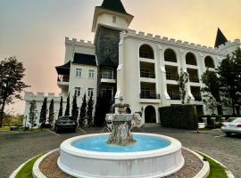 Blue Sky Khao Kho Castell Condo 920，位于Campson的酒店