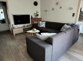 LoraJoja appartement à 400m de la mer, parking privatif, 3 chambres