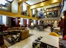 史泰登岛汉普顿套房酒店