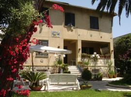 B&B Villa Fantasia，位于加埃塔的酒店