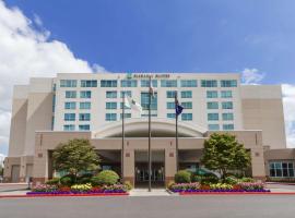 Embassy Suites by Hilton Portland Airport，位于波特兰的酒店