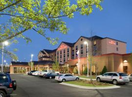 彭萨科拉机场/医疗中心希尔顿花园酒店，位于彭萨科拉Roger Scott Athletic Complex附近的酒店