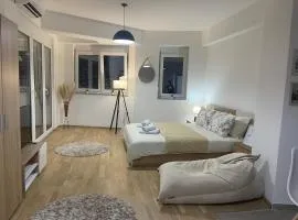 R&B Apartment City Center