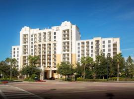 Hilton Grand Vacations Club Las Palmeras Orlando，位于奥兰多奥兰治县会议中心附近的酒店