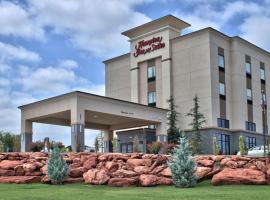 Hampton Inn & Suites Guthrie, OK，位于加斯里的酒店