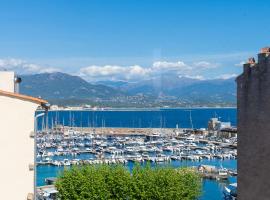 Hotel POZZO DI BORGO，位于阿雅克修的海滩酒店