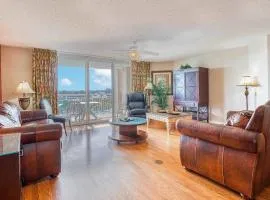 Luxury 2 bedroom Condo- Yacht club