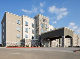 Homewood Suites By Hilton Topeka，位于托皮卡福布斯机场 - FOE附近的酒店