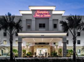 西墨尔本棕榈湾路汉普顿套房酒店 ，位于墨尔本安迪塞姆尼克莱斯棒球场附近的酒店