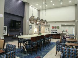 Hampton Inn & Suites Mount Laurel/Moorestown，位于劳雷尔山South Jersey Regional Airport - LLY附近的酒店