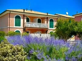 Conero Casa - Marcelli di Numana in Piazzale Eolie 6 con Parcheggio Esclusivo