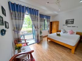 GREEN TOWN hotel HỘI AN，位于会安Quan Cong Temple附近的酒店