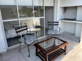 Departamento con Vista a los cerros con Asador，位于耶尔瓦布埃纳的酒店