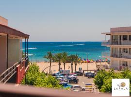 Larala 03 - Nuevo apartamento frente al mar en el Arenal en Jávea，位于哈维亚的海滩短租房