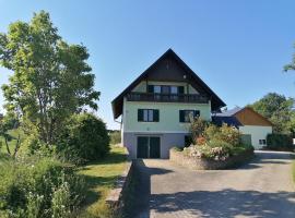 Einfamilienhaus am Land Ortsteil Mellach nähe Graz，位于Mellach的度假屋