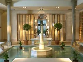 奥妮莉亚别墅酒店