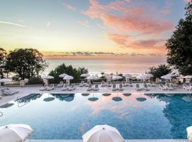 GRIFID Vistamar Hotel - 24 Hours Ultra All inclusive & Private Beach，位于金沙金沙中心附近的酒店