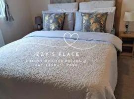 Izzy’s Place at Tattershall Lakes