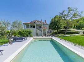 Holiday Home Carlo by Interhome