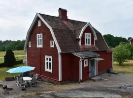 Three-Bedroom Holiday Home Bräkne-Hoby With A Fireplace 05