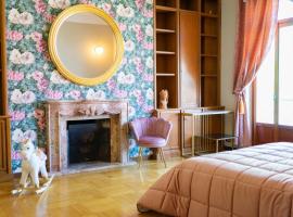 B&B LA VILLA，位于沃盖拉的酒店