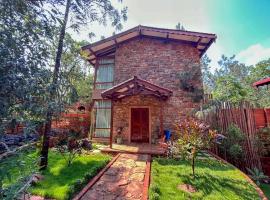 Sereno Barn Eco Stay Chikmagalur，位于奇克马格尔的酒店