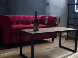 FOXYROOM，位于小克维伊的酒店