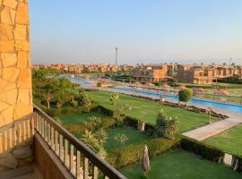 Marina Wadi Degla Resort Families Only，位于艾因苏赫纳的尊贵型酒店