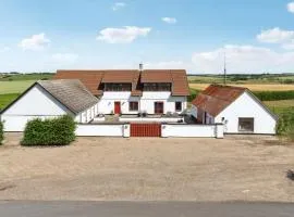 Beautiful Home In Farsø With Kitchen