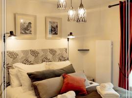 APPART HOTEL Place des Jolis Rêves，位于里翁山区的酒店