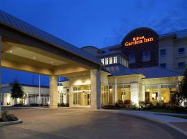 达拉斯阿灵顿希尔顿花园酒店，位于阿林顿德克萨斯六旗乐园附近的酒店