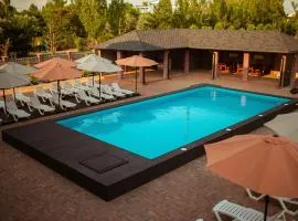 REEF Hotel